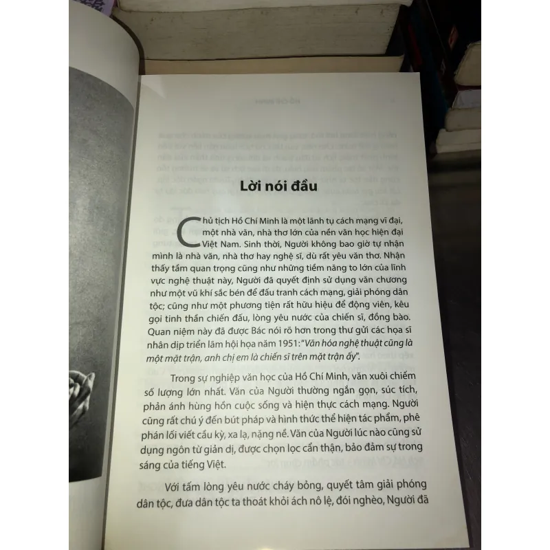 Văn chủ tịch Hồ Chí Minh  999463