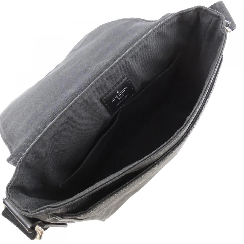 Túi xách vai Louis Vuitton Damier Graphite District PM N41260 - Hàng hiệu Chính hãng 768883