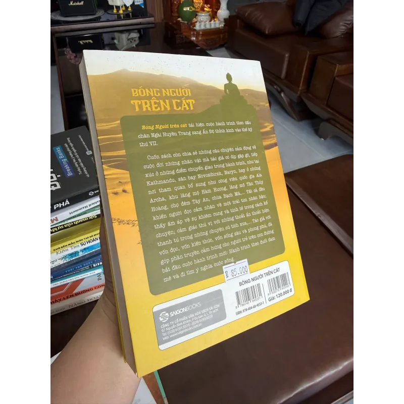 BÓNG NGƯỜI TRÊN CÁT – NHI PHAN- K2 998398