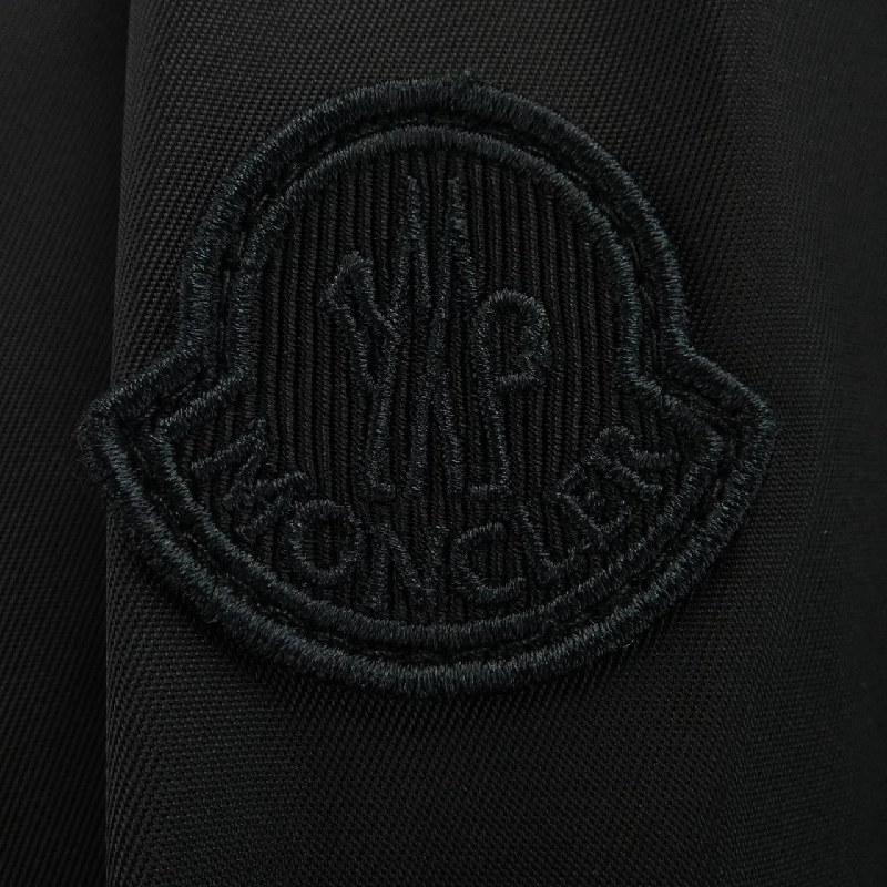 【Khuyến mãi】Áo khoác Moncler MONCLER 637438