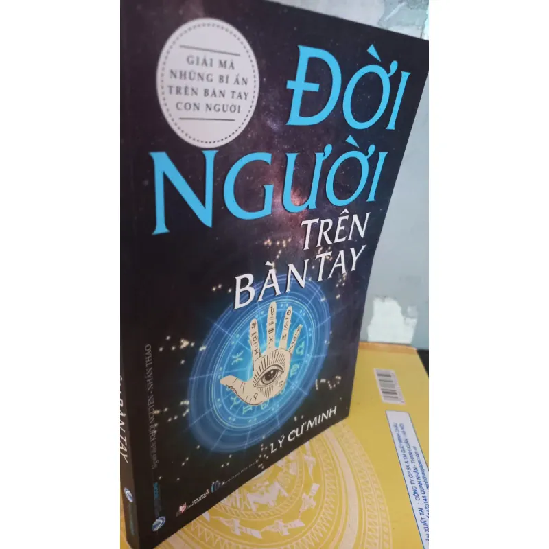 đời người trên bàn tay 976333