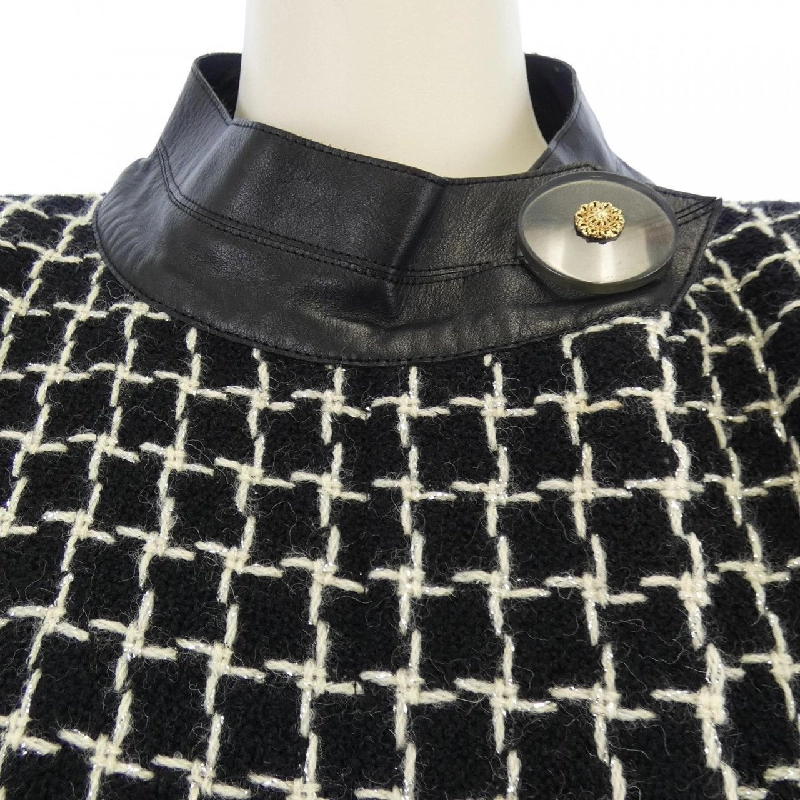 Áo khoác CHANEL P56740V30919 - Hàng hiệu Authentic 814693