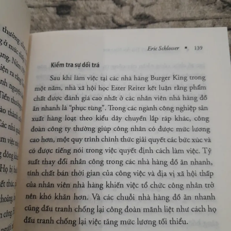 Bí mật Đế chế Đồ Ăn Nhanh. Hào quang và Thực tế trần trụi. T giả Eric Schlosser 746081