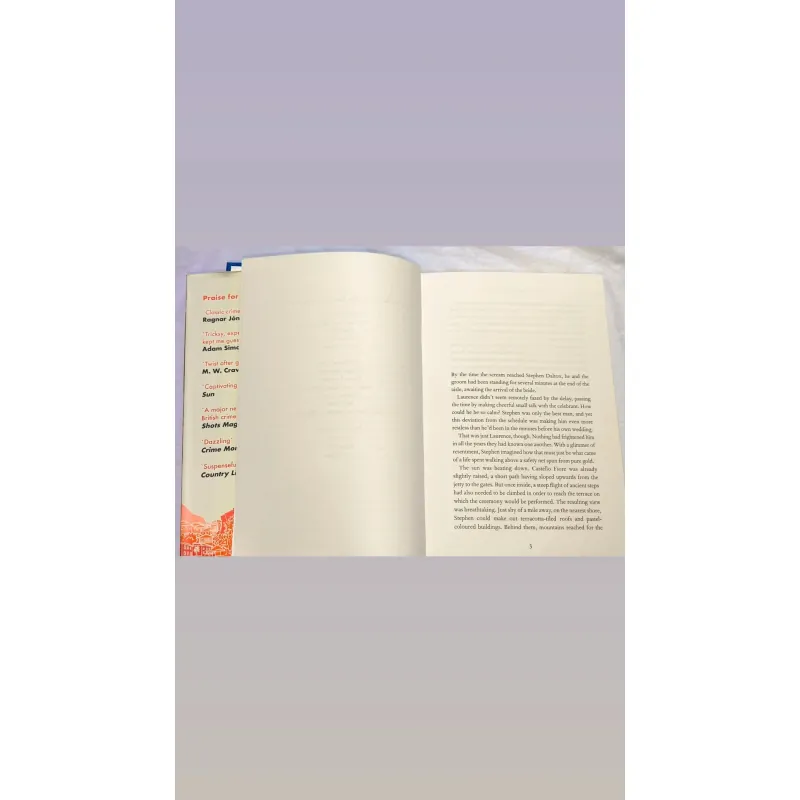 Murder on Lake Garda: The Sunday Times Bestselling Murder Mystery (áo bìa rách nhẹ) 747883