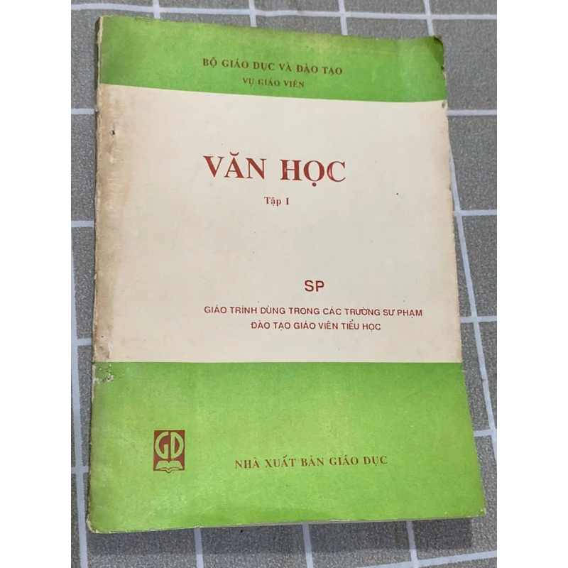 Văn học GIÁO TRÌNH DÙNG TRONG CÁC TRƯỜNG SƯ PHẠM ĐÀO TẠO GIÁO VIÊN TIỂU HỌC 545426