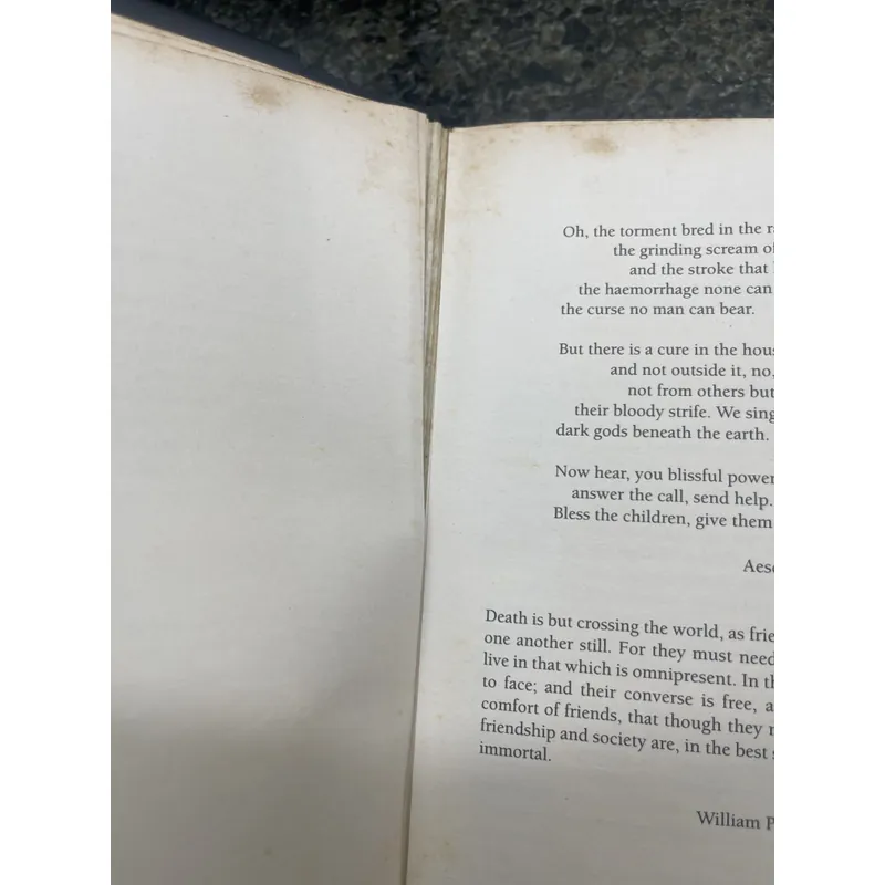 Harry Potter and the deathly hallows hard cover first edition 727942