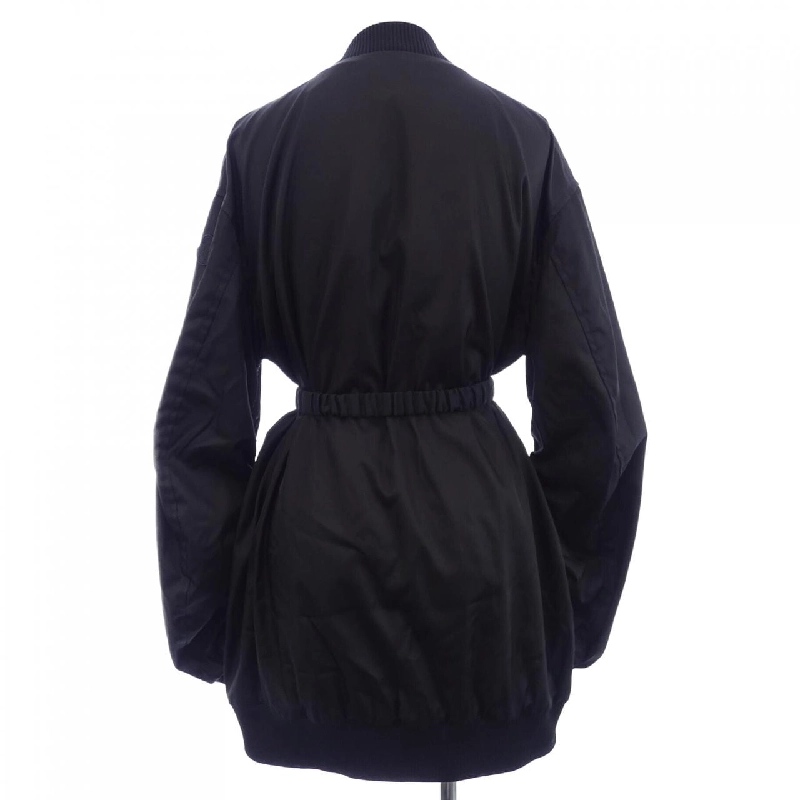 Áo khoác MONCLER - Hàng hiệu Chính hãng 824688