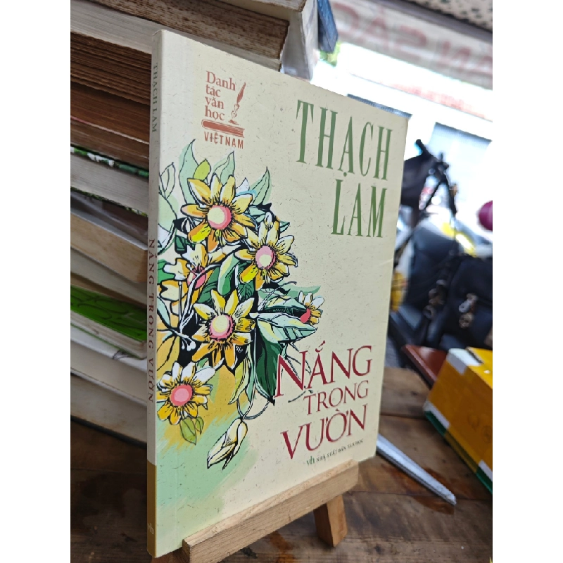 NẮNG TRONG VƯỜN - THẠCH LAM 209322