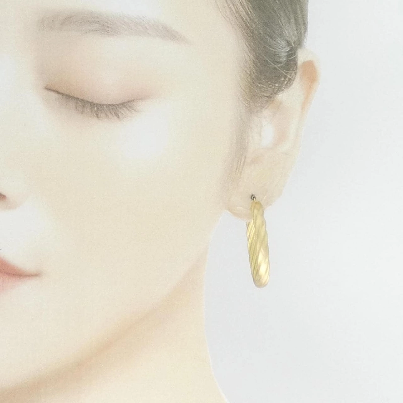 K18YG Khuyên tai - Hàng hiệu Chính hãng 871949