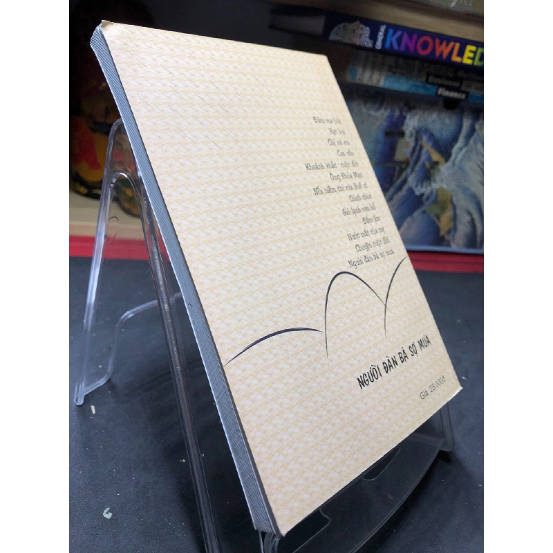 Người đàn bà sợ mưa 2010 mới 70% ố bẩn nhẹ Nhiều tác giả HPB0906 SÁCH VĂN HỌC 914926