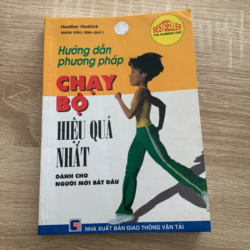 HƯỚNG DẪN PHƯƠNG PHÁP CHẠY BỘ HIỆU QUẢ NHẤT - 254 trang  1021389