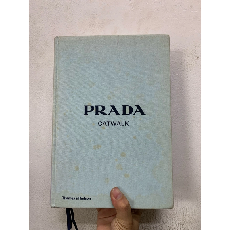 Prada catwalk 445547