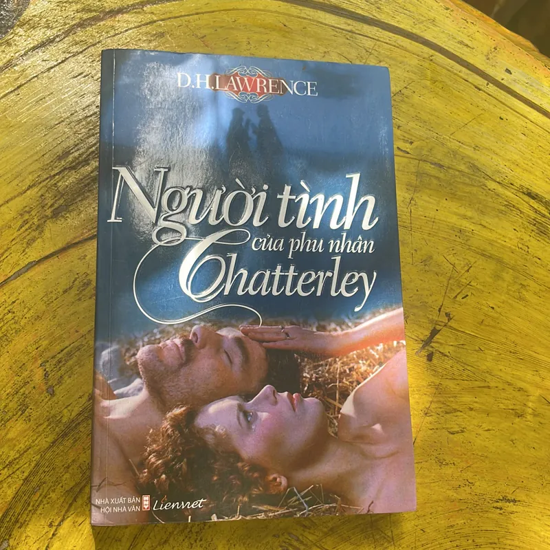 COMBO D.H. LAWRENCE: NGƯỜI TÌNH CỦA PHU NHÂN CHATTERLEY - NGƯỜI ĐÀN BÀ ĐANG YÊU 717169
