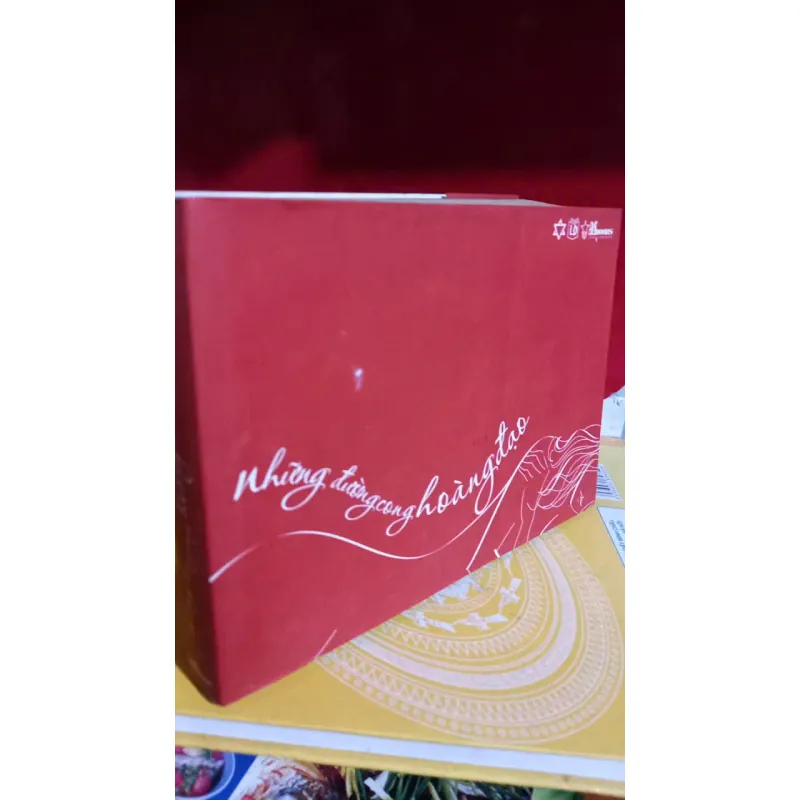 những đường cong hoàng đạo 931371