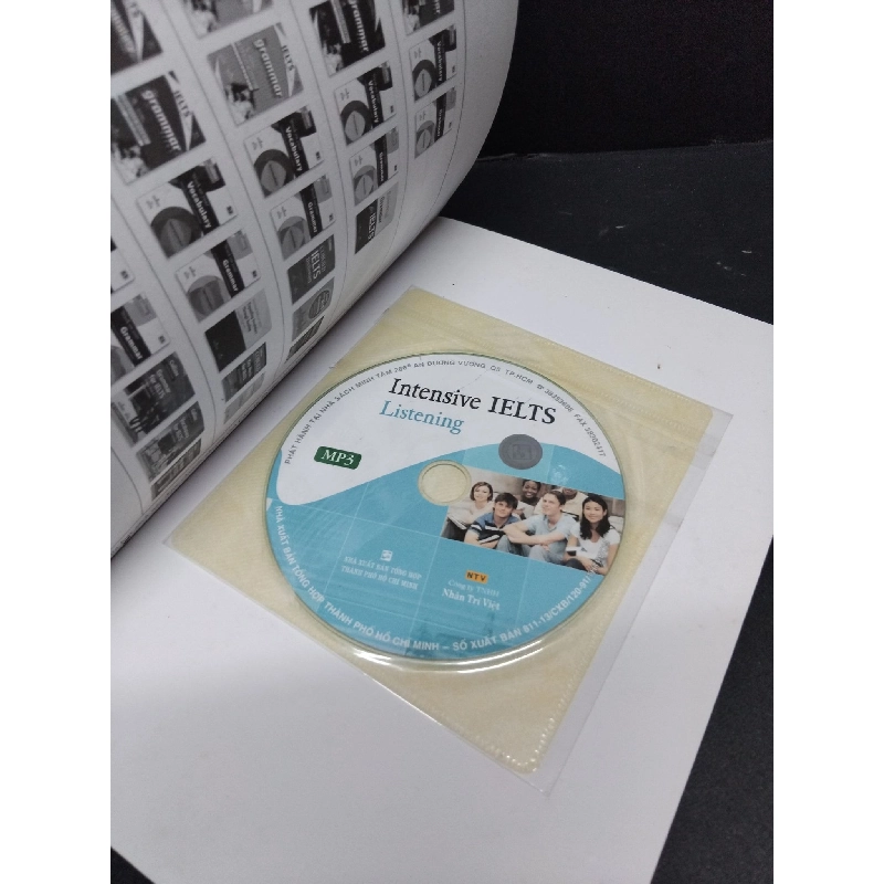 Intensive Ielts Listening mới 80% ố kèm CD HCM2606 HỌC NGOẠI NGỮ 916148