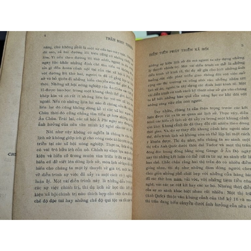 Diễn tiến phát triển xã hội - Trần Như Tráng 740220