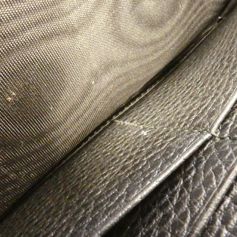 Ví Gucci GG Marmont 456116 CAO0G 620231