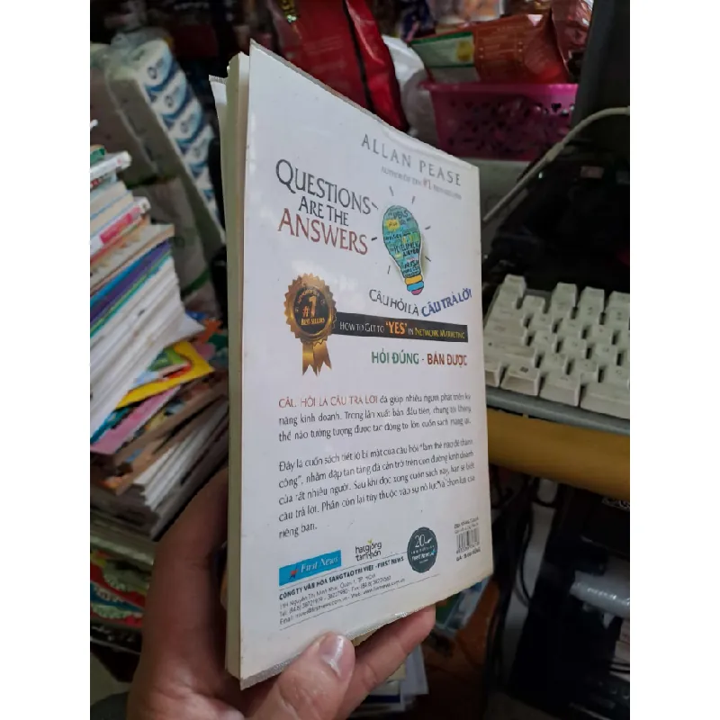 Questions are the answers câu hỏi là câu trả lời - Pease - 2015 mới 80% - KINH TẾ - TÀI CHÍNH - CHỨNG KHOÁN - HCM0111 629610