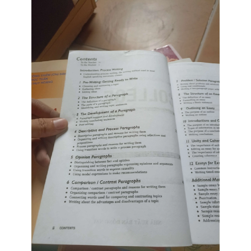 College writing - Zemach 2009 (Sách tự học tiếng Anh) VAVO1304-AK3ST3 1012389