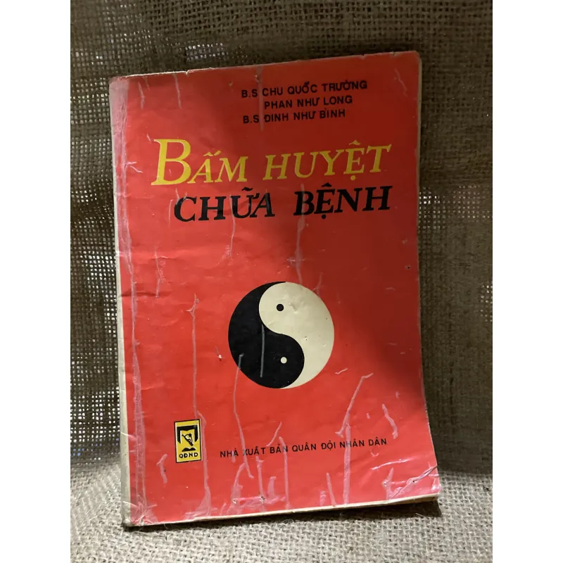 Bấm huyệt chữa bệnh - sách Đông y 799011