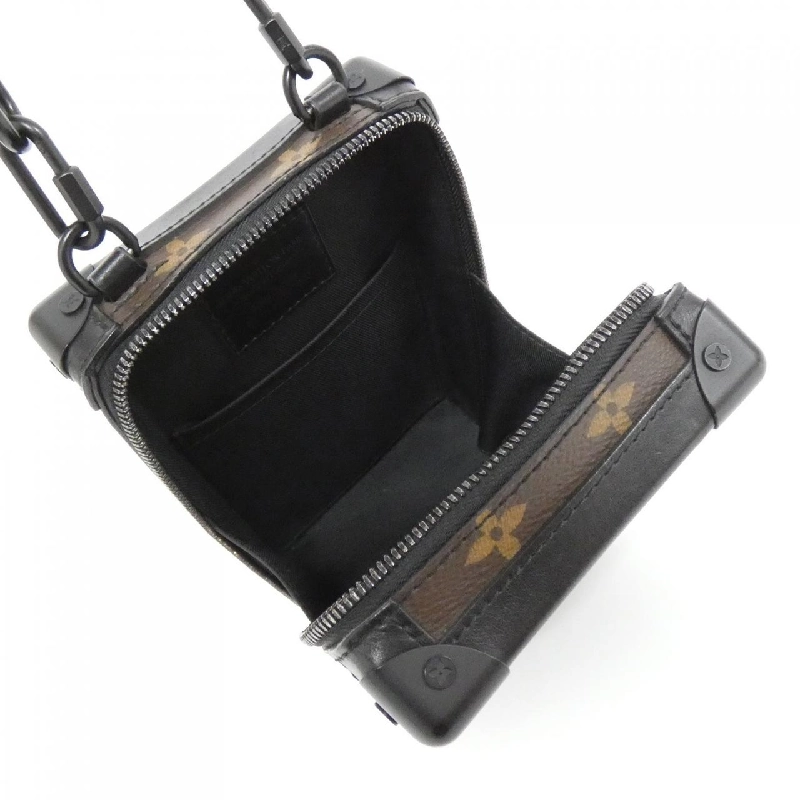 Túi xách mềm dọc Monogram Taffeta Louis Vuitton M45044 610625