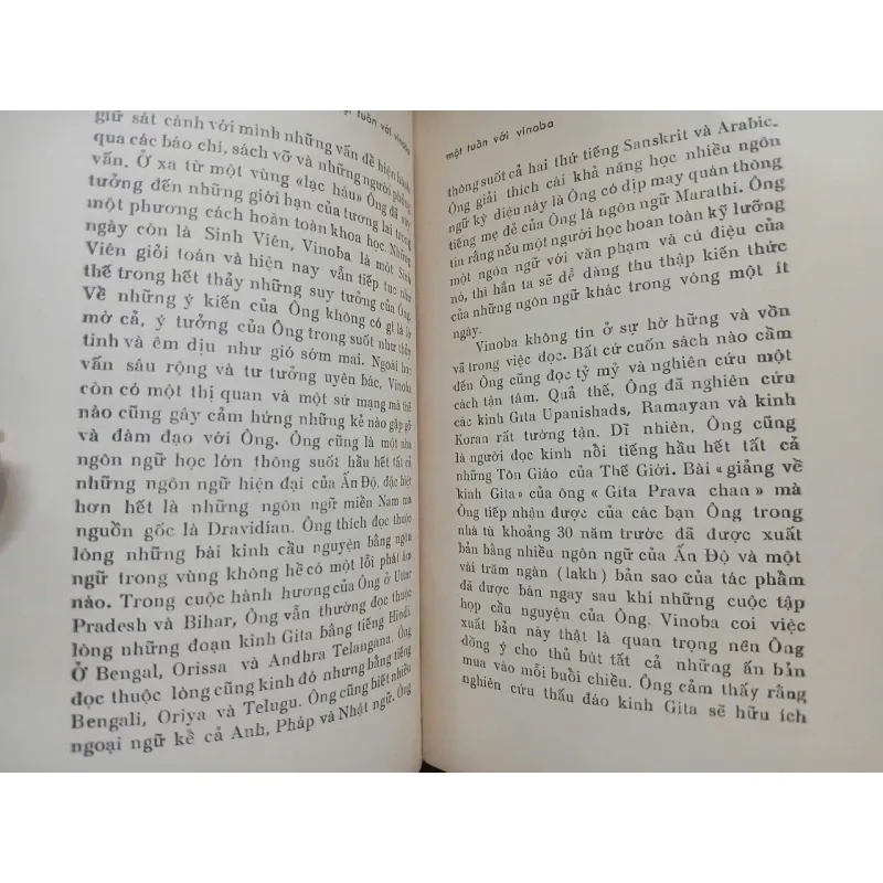 MỘT TUẦN VỚI VINOBA - SHRIMAN NARAYAN 703830