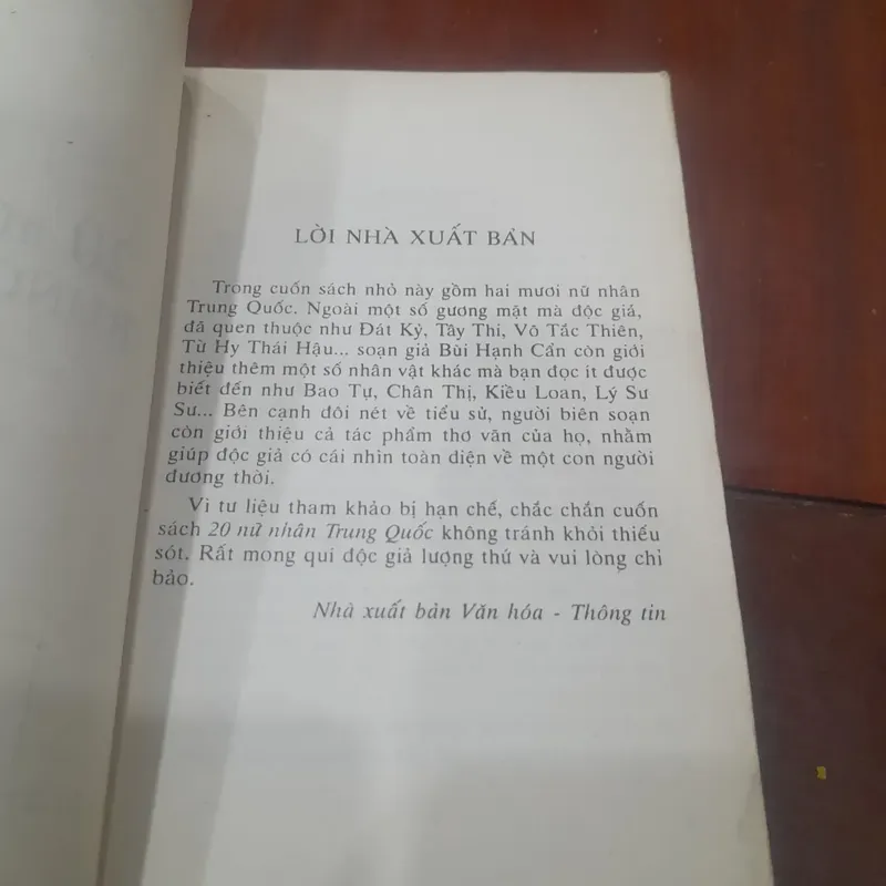 20 NỮ NHÂN TRUNG QUỐC (Bùi Hạnh Cẩn biên soạn) 720663