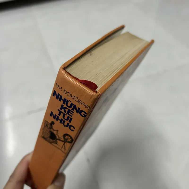 Những kẻ tủi nhục 1029538