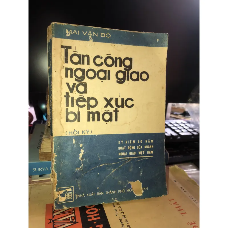 Tấn công ngoại giao và tiếp xúc bí mật - Mai Văn Bộ 1021750