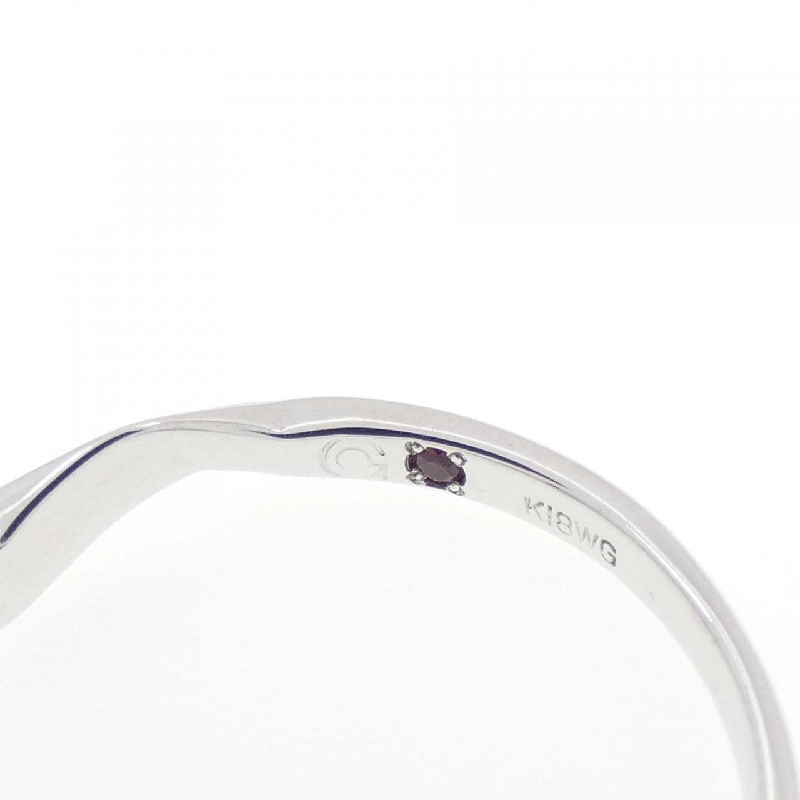 Nhẫn kim cương K18WG 0.04CT 666871