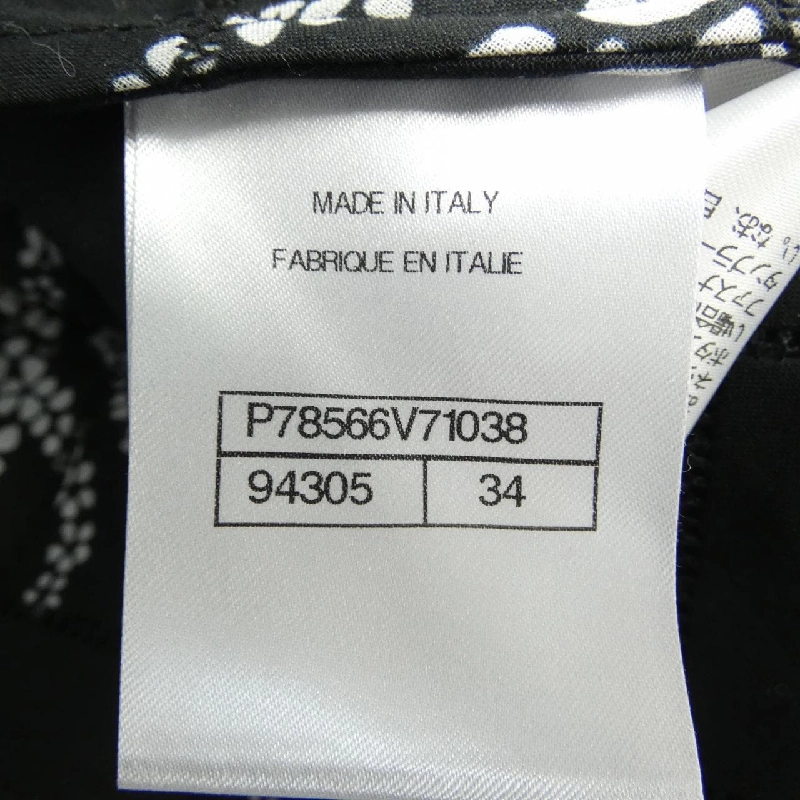 CHANEL LOOK16 P78566V71038 25 Cape - Hàng hiệu Authentic 821076