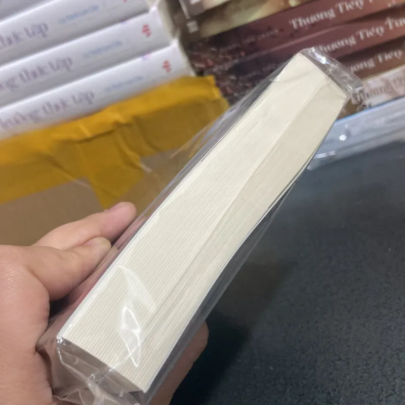 (Trinh thám) - Cuộc diễu hành thầm lặng - Higashino Keigo 976490