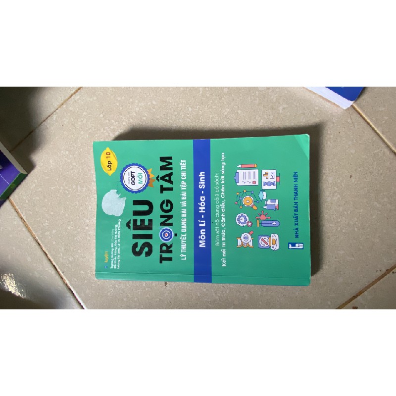 Siêu trọng tâm toán lý hóa văn anh lớp 10 chương trình mới 8274