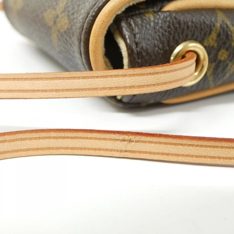 Túi xách Louis Vuitton Monogram Pochette Cancun M60018 618154