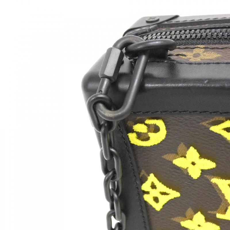 Túi xách mềm dọc Monogram Taffeta Louis Vuitton M45079 613476