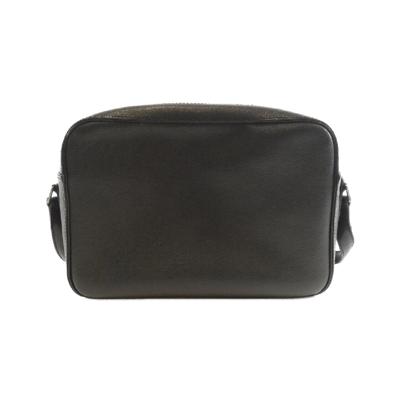 Túi đeo vai Louis Vuitton Taiga Nile - Hàng hiệu Chính hãng 802633