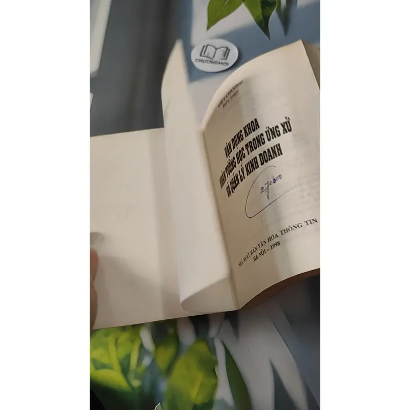 Vận Dụng Khoa Nhân Tướng Học Trong Ứng Xử Và Quản Lý Kinh Doanh - Việt Chương 727261