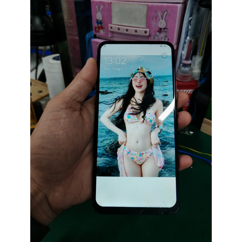 Điện thoại vivo v15 6/128gb camera thò thụt 502827
