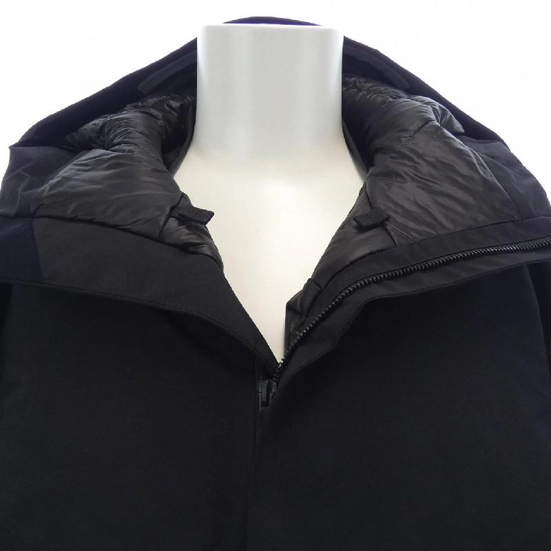 Áo khoác lông vũ ARC'TERYX VEILANCE - Hàng hiệu Authentic 904252