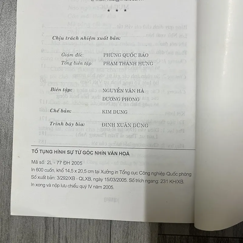 Tố tụng hình sự từ góc nhìn văn hoá. 6a4 737096