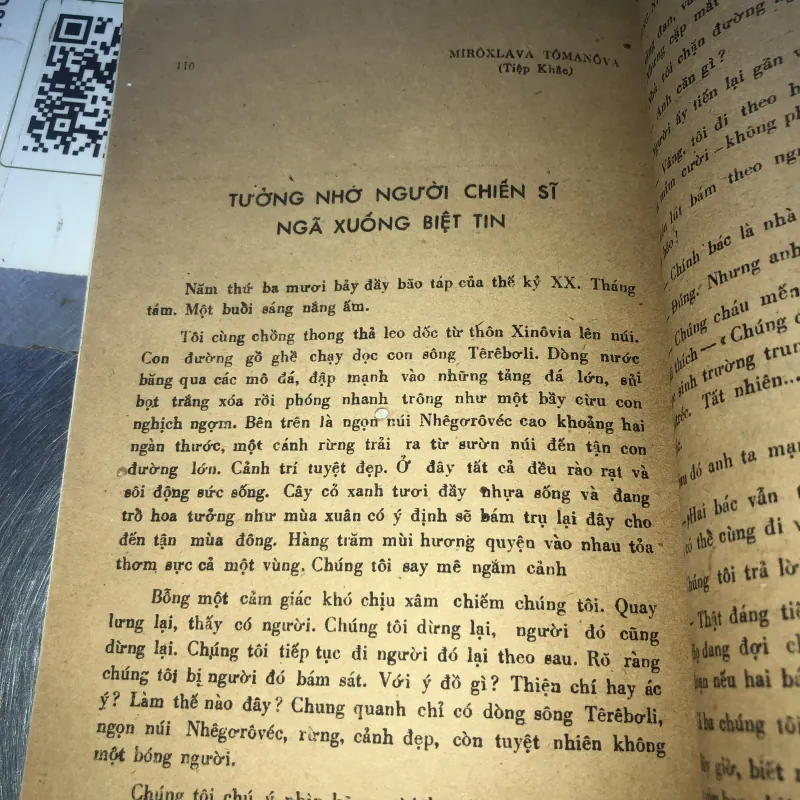 Bông hồng cho Êmily 958682