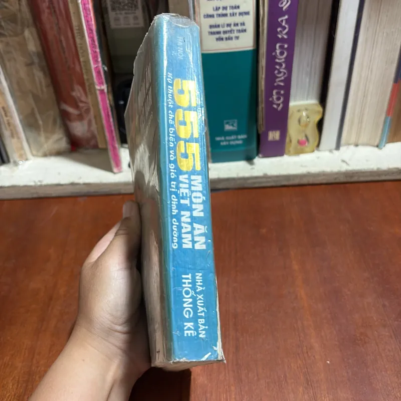 II Sách Nấu Ăn: 555 Món Ăn Việt Nam - 2002 995099
