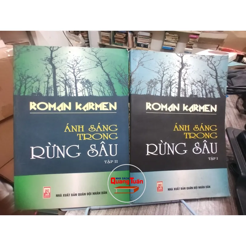 Sách: Ánh sáng trong rừng sâu - Ronam Karmen (Bộ 2 tập) (A2) 717145