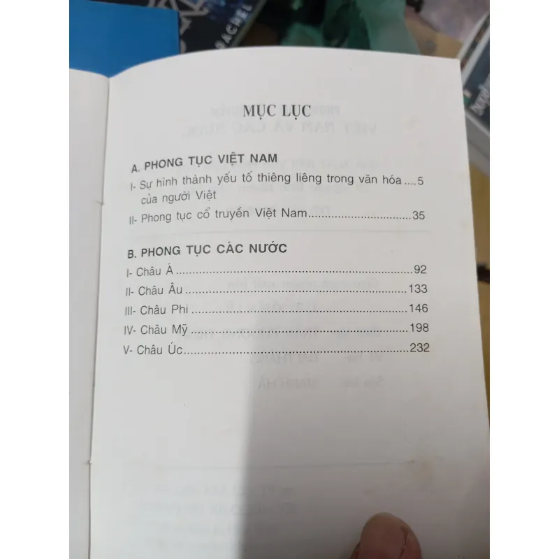 Phong tục cổ truyền Việt Nam và các nước 1013224