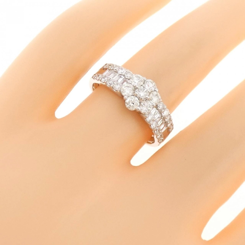 Nhẫn kim cương hoa PT900 1.00CT 672712