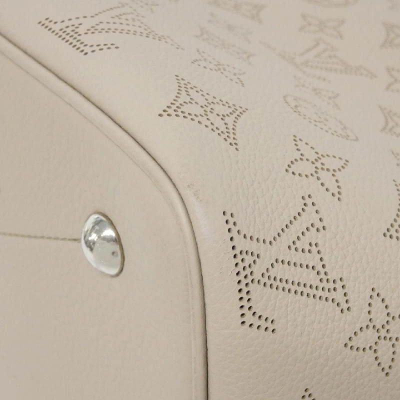 Túi Louis Vuitton Mahina Blossom MM M21852 616313