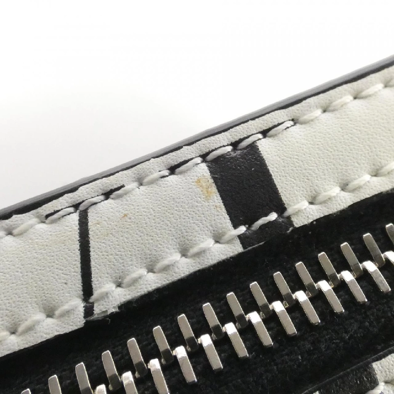 Ví Valentino Garavani TY2P0342LVN 620717