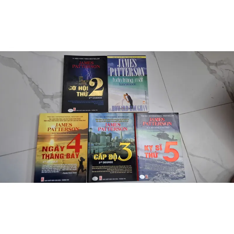Bộ 5 tiểu thuyết của James Patterson 604784