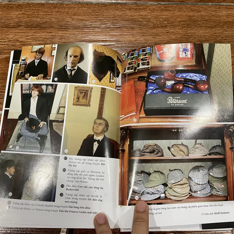 SHERLOCK HOLMES trọn bộ 3 tập  704003