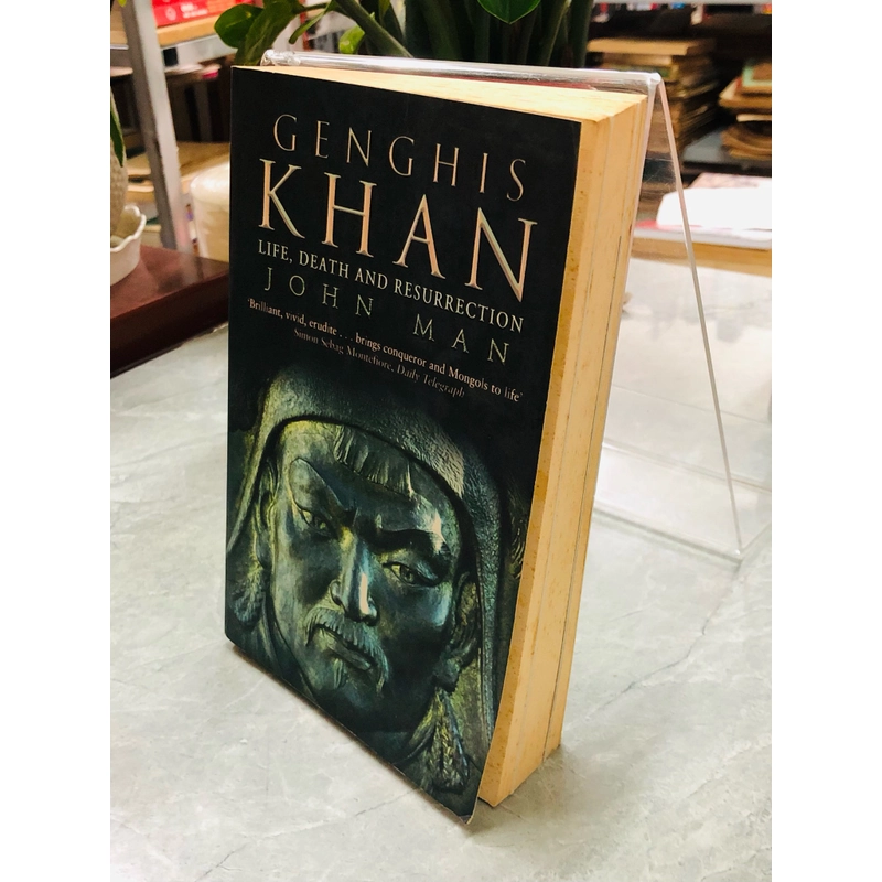 Genghis Khan: Life, Death, and Resurrection 386376